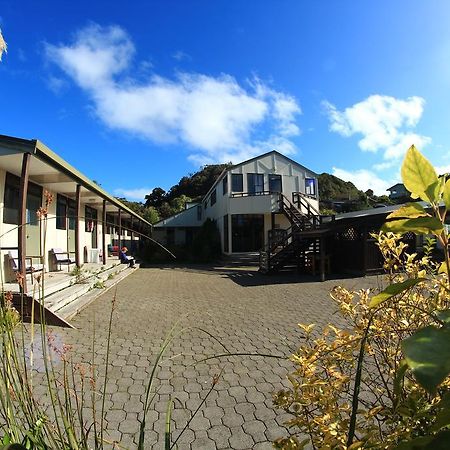 Hostel Stewart Island Backpackers Half-moon Bay Exteriér fotografie