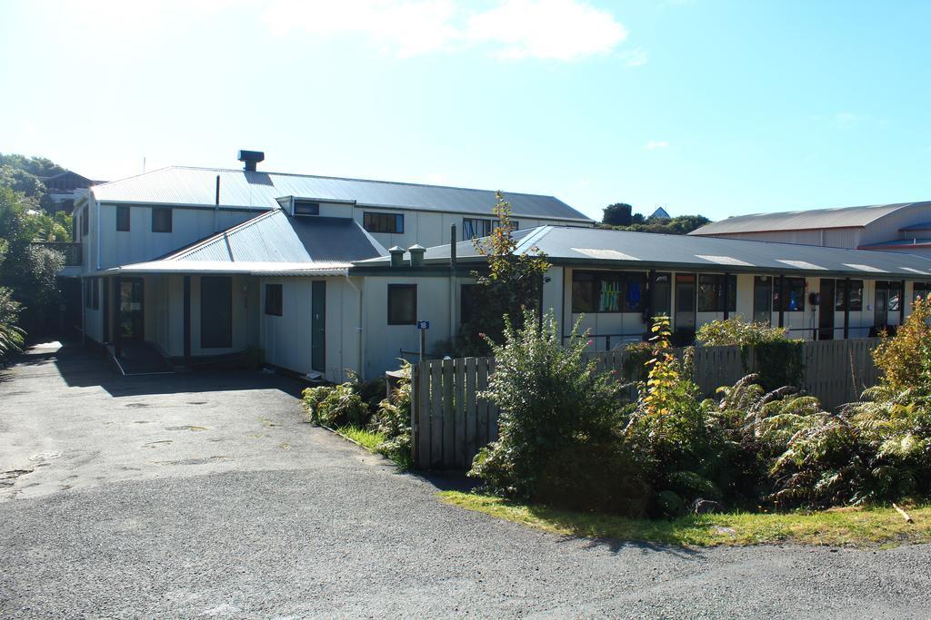 Hostel Stewart Island Backpackers Half-moon Bay Exteriér fotografie